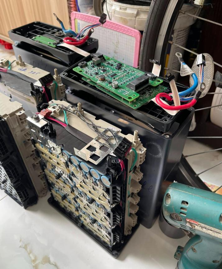 Cần bán pin xe ô tô điện tại Hà Nội? Gọi ngay 0943.451.921 – Thu mua giá cao! Cần bán pin xe ô tô điện tại Hà Nội? Gọi ngay 0943.451.921 – Thu mua giá cao!